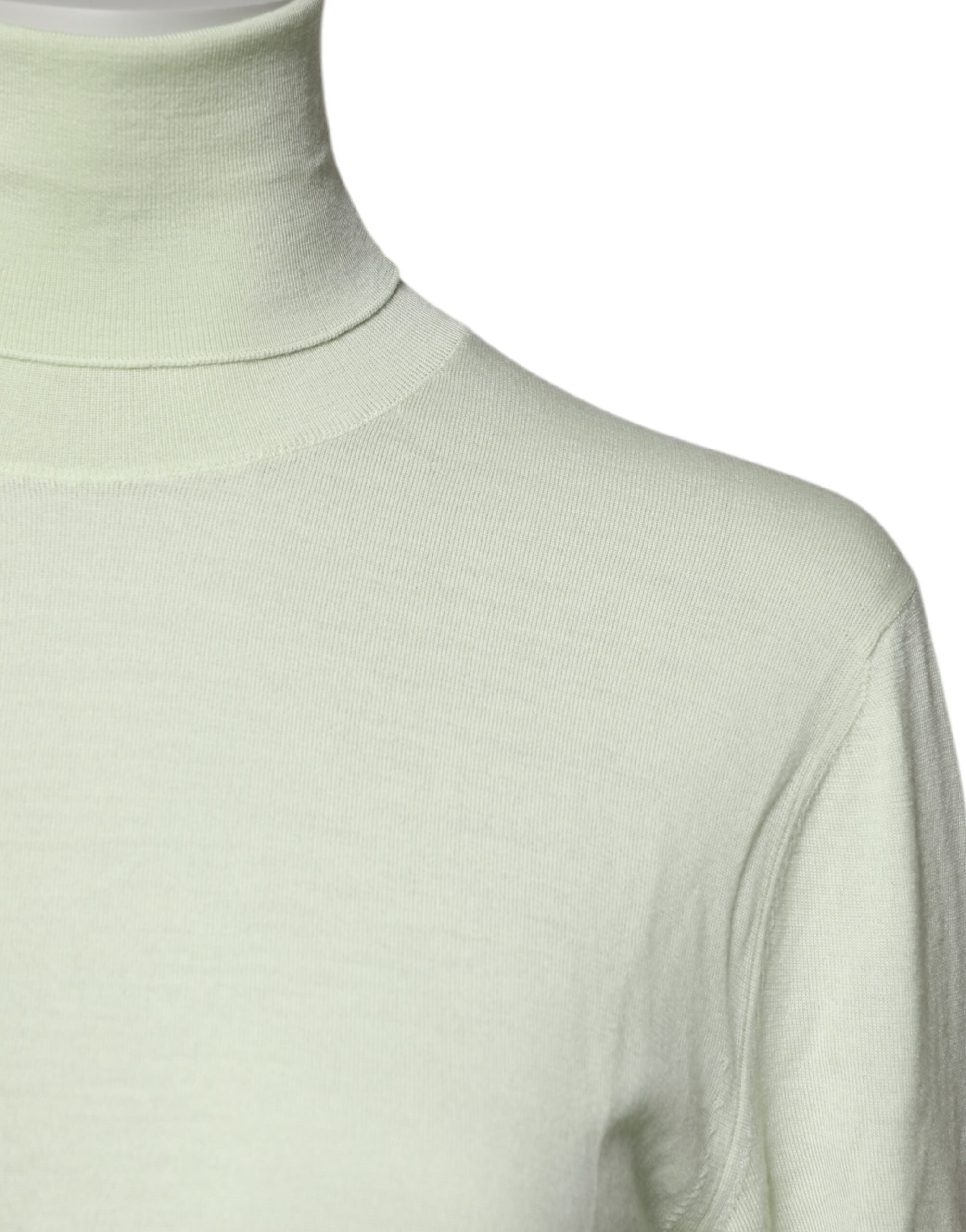Light Green Wool Turtleneck Pullover Sweater