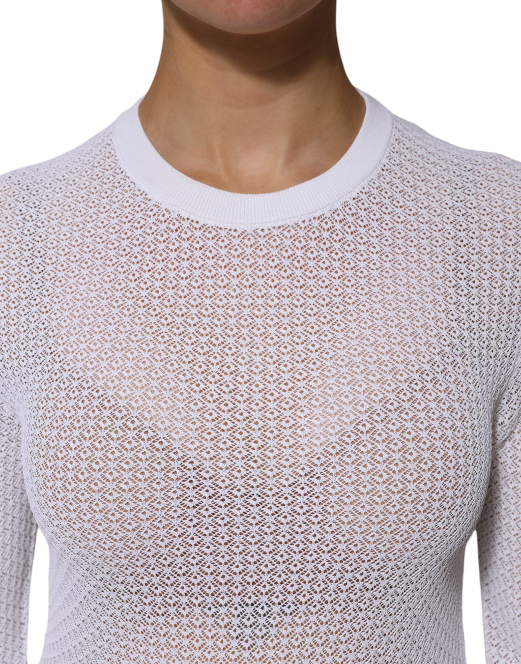 White Round Neck Long Sleeves Pullover Top