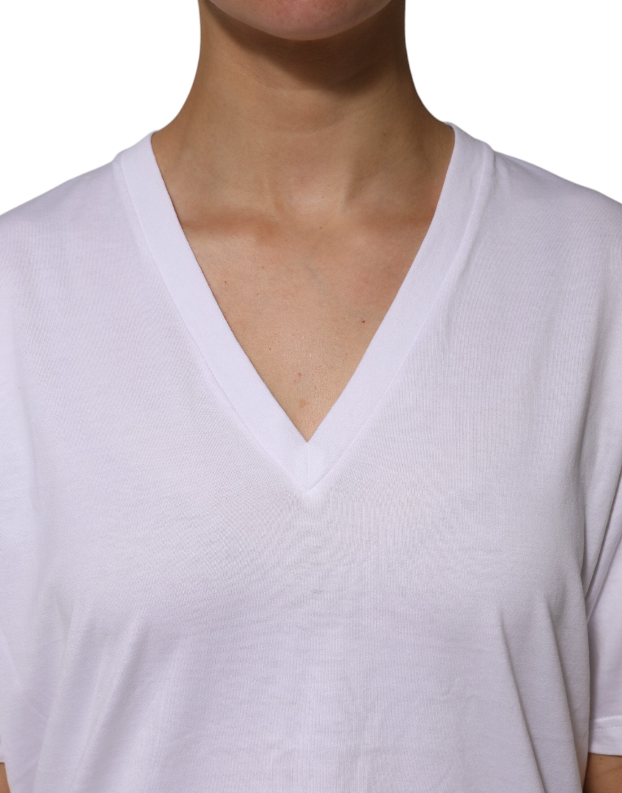 White Cotton Short Sleeves V-neck T-shirt