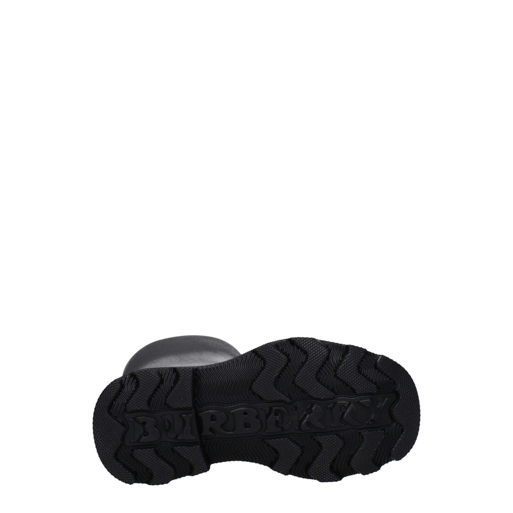 Schwarze Regenstiefel aus Baumwolle