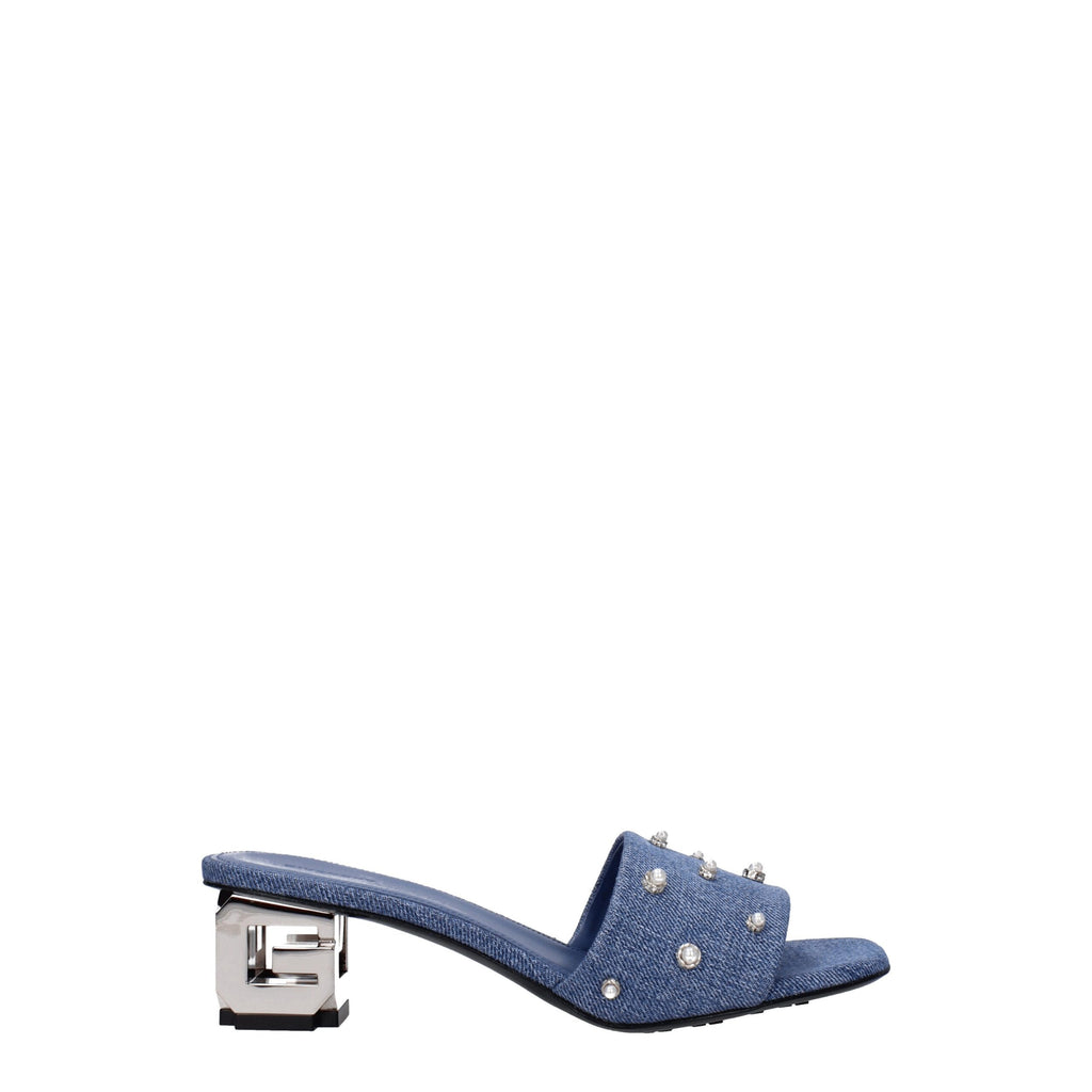 Blaue Stoff-Sandalen