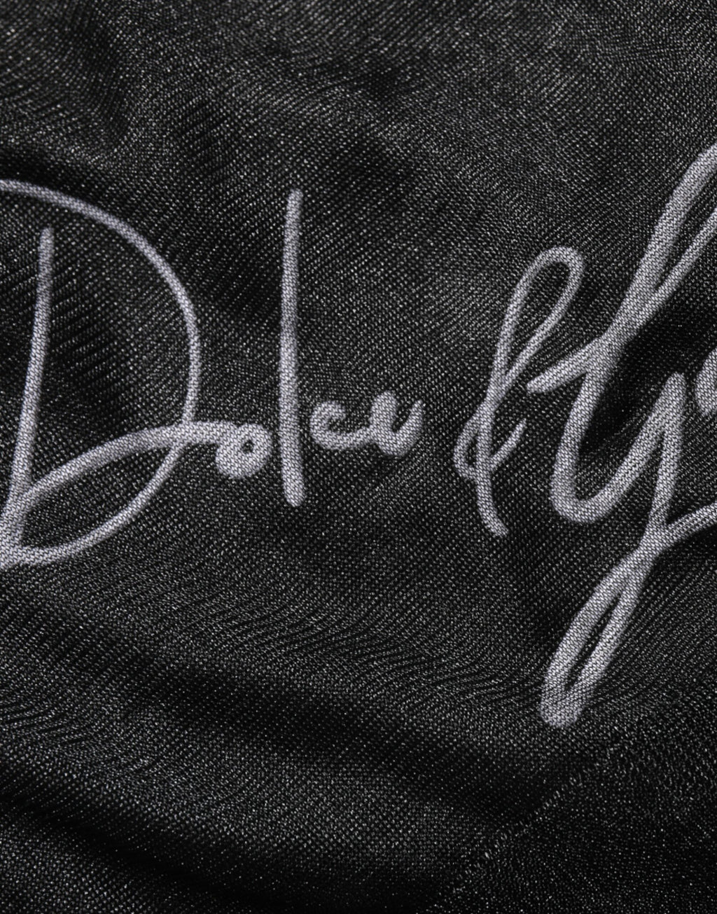 Black Polyester Pullover Sweatshirt Sweater